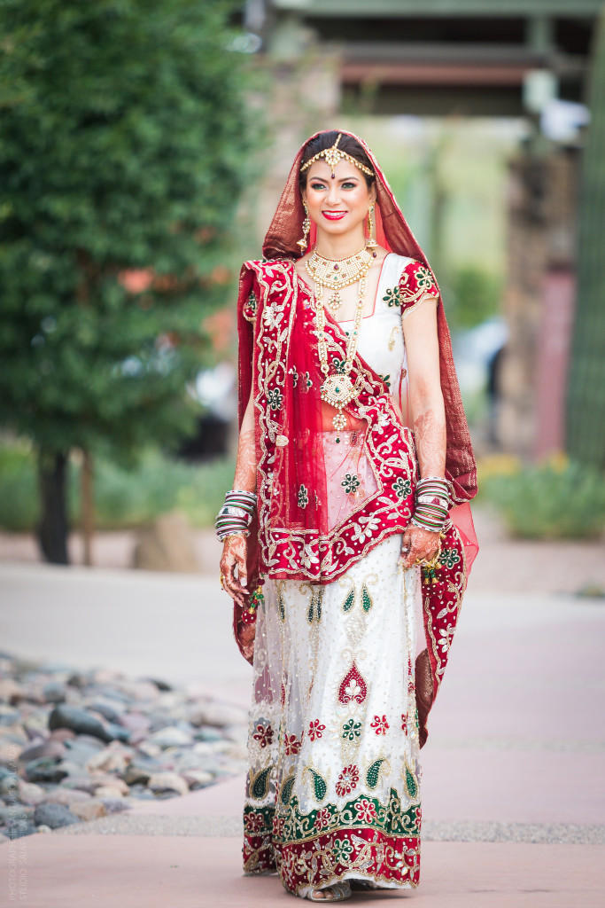  Bridal  dresses  from around  the world 